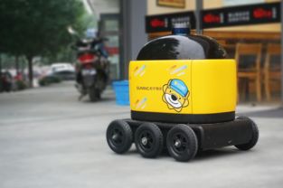 无人矩阵与全流程闭环 苏宁物流跑步进入无人物流2.0时代